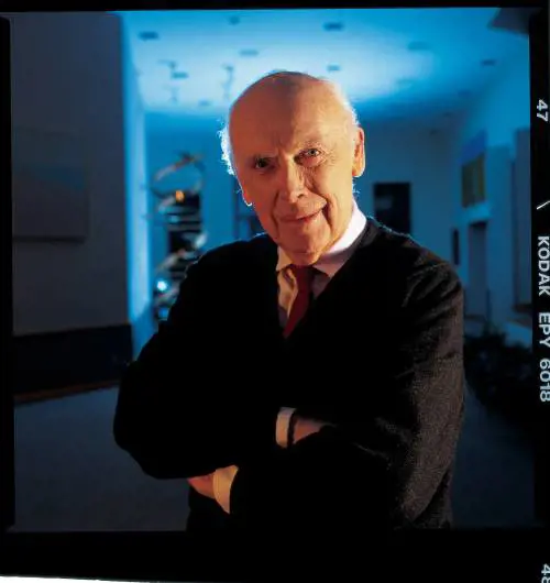 Il Nobel Watson: "Neri meno intelligenti dei bianchi. Lo dice il Dna"