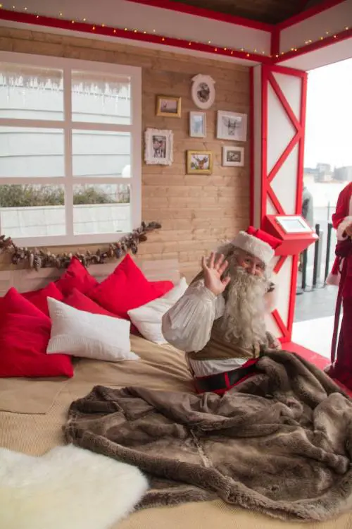 A Milano la casa di Babbo Natale