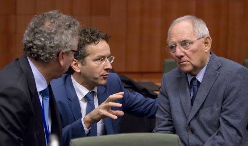 L'Eurogruppo all'Italia: "Correggere il deficit"