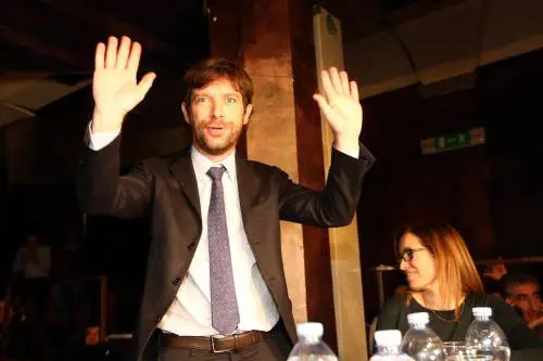 Spunta la Nuova Sinistra e torna la voglia di elezioni