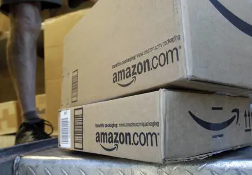 È guerra sullo streaming: Apple Tv e Chromecast via dagli store Amazon