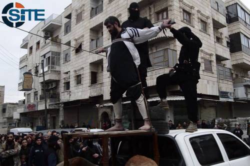 Uomo crocifisso dall'Isis ad Aleppo (news.siteintelgroup.com)