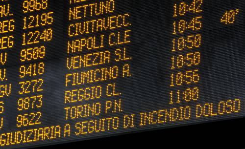 Rogo alla stazione di Bologna, Lupi: "Atto terroristico contro la Tav"