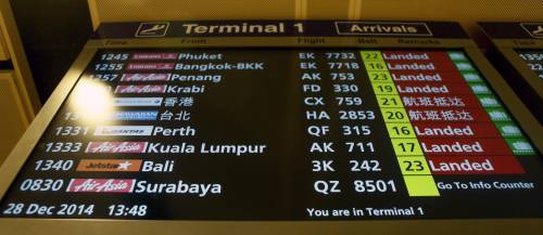 Recuperata una delle scatole nere dell'aereo AirAsia caduto a dicembre