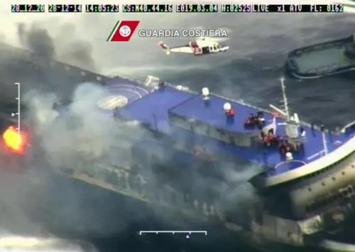 Tragedia Norman Atlantic. "Ci sono ancora 98 dispersi" 