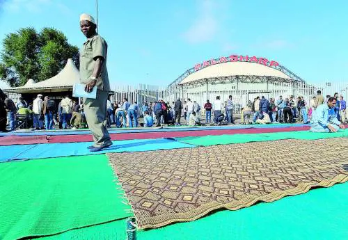 Via libera (in teoria) a due moschee