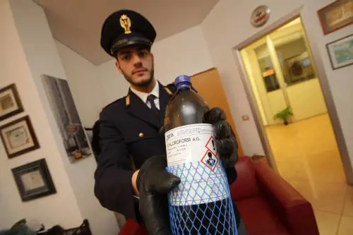 Violenza nella "Milano bene": acido all'ex fidanzato