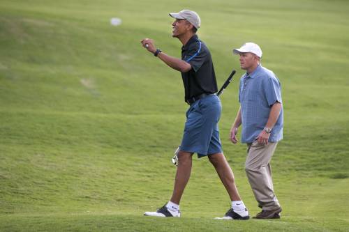 Nozze "sfrattate" per far giocare Obama a golf