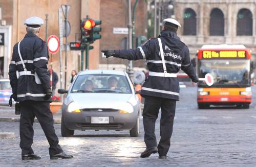 Ammutinamento dei vigili di Roma, intervengono governo e Garante