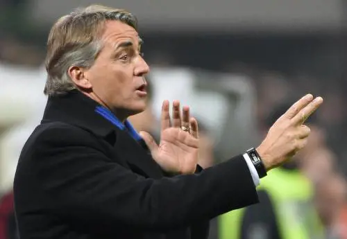 Una Pasqua di lavoro per l'Inter: nessun sorriso e clima depresso