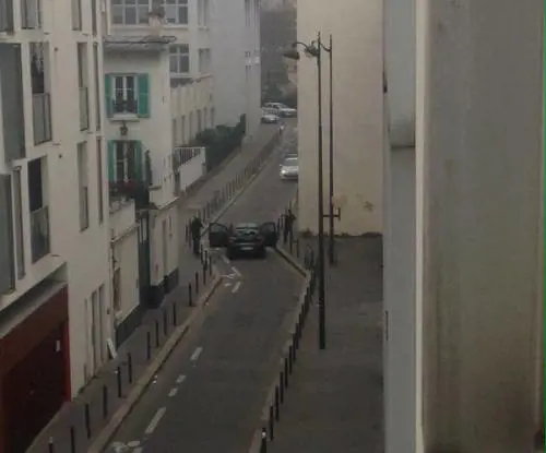 Spari e morti nella sede di Charlie Hebdo
