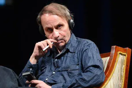 Michel Houellebecq, lo scrittore che ha previsto il futuro
