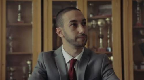 Il deputato Pd nel video del rapper Amir Issaa