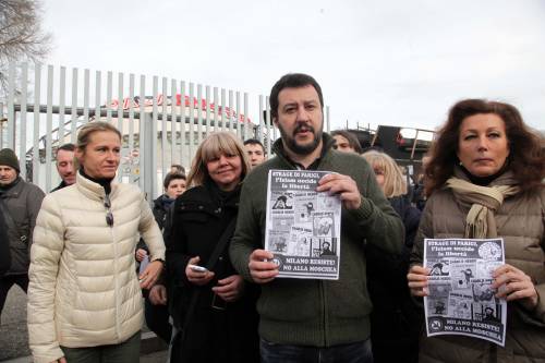 La Lega volantina le vignette di Charlie Hebdo