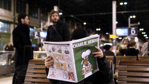 Code alle edicole per il nuovo Charlie Hebdo