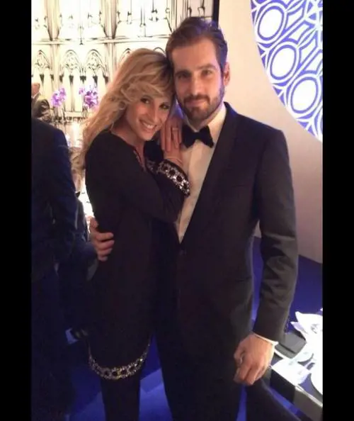 Le vacanze noiose di Michelle Hunziker: "Tomaso dorme sempre"