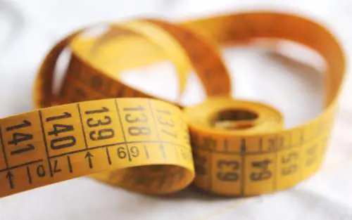 Ecco perché il pene dei giovani è più corto di quello dei nonni