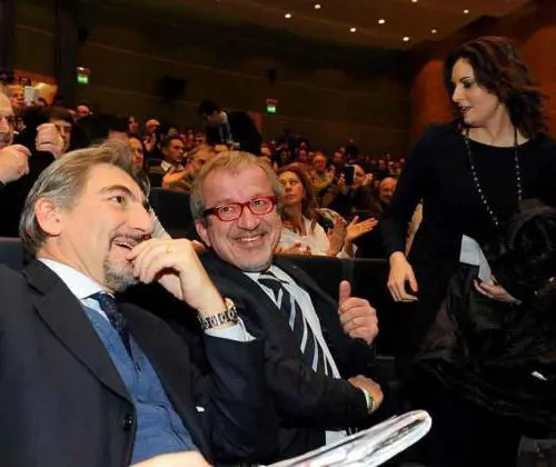 Nozze gay? Pisapia sfida i cattolici