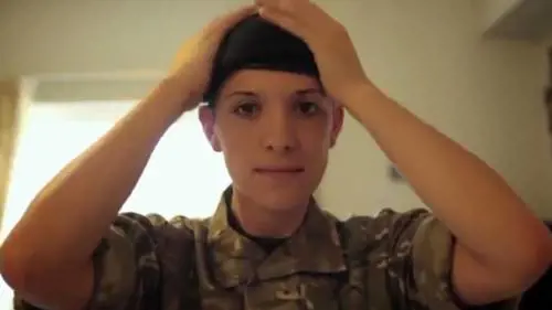 Hannah, transgender e capitano nell'esercito di Sua Maestà