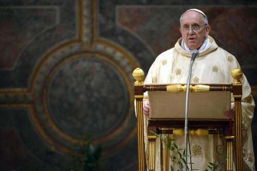 Il Papa: "Veggenti con le lettere di Maria? Non è fede cristiana"