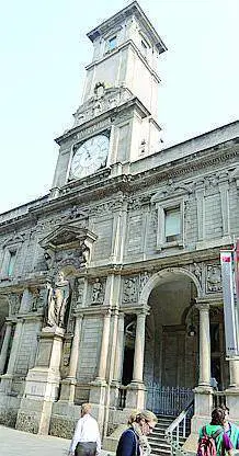 Alberghi, arte e cibo: la ricetta per il turismo