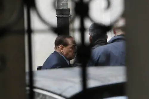 Italicum, faccia a faccia Cav-Renzi "Non si è parlato di Quirinale"
