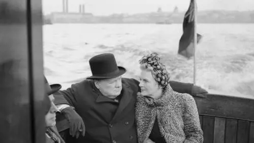 Doveva una fortuna alla sartoria. Churchill non saldò mai il debito