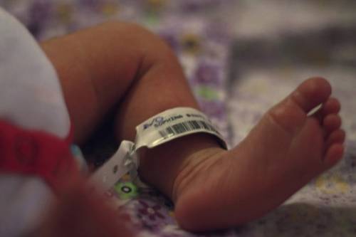 La storia della neonata Hope, vive 74 minuti e dona i reni