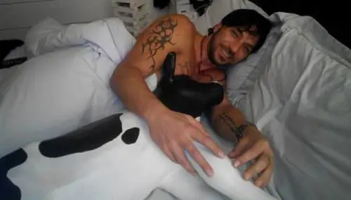 L'ex tronista Costantino al settimanale Chi: "Divento papà"