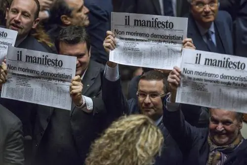 Proteste in aula della Lega: "Non moriremo democristiani"