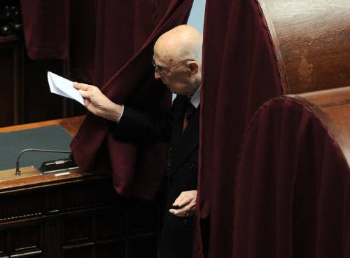 Napolitano insiste: "Mattarella figura imparziale"