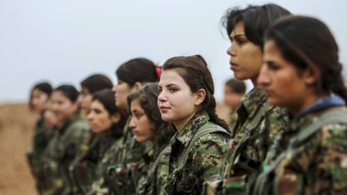 Le combattenti curde del YPJ