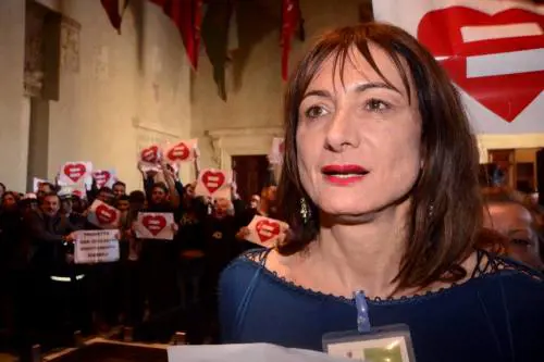 Luxuria: "Belen ha messo in crisi la mia transessualità"