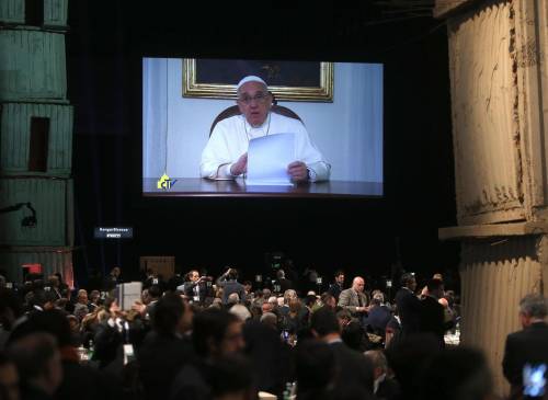 Monito del Papa: «L'iniquità uccide»