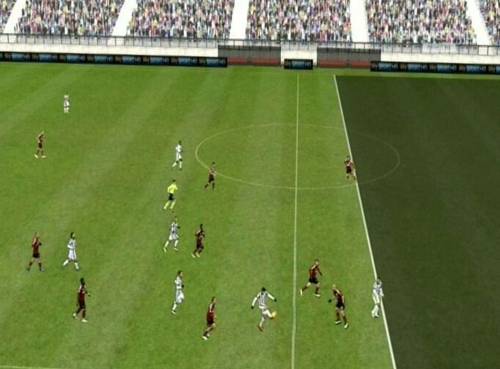 Il frame mostrato da Sky sulla posizione di Carlos Tevez in occasione del primo gol della Juventus contro il Milan