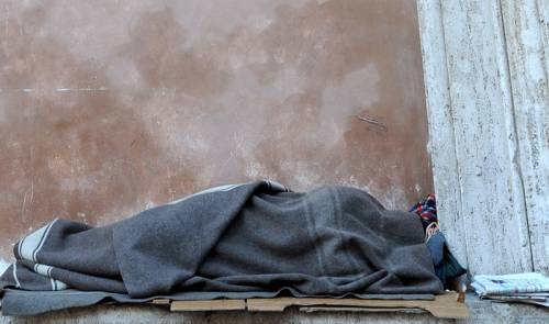 A Roma raddoppiano i senzatetto italiani 