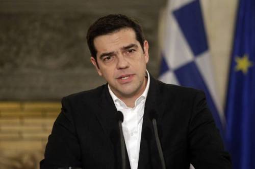 Tsipras sfida la Merkel: "La Germania paghi i debiti di guerra con Atene"