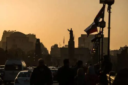 Una vista del Cairo dal ponte di Kasr el-Nil