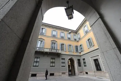 Mediobanca , ispezione della Consob per contro-offerta su Rcs