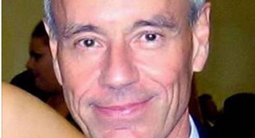 È morto Mimmo Artana, storico autore tv di Striscia la Notizia