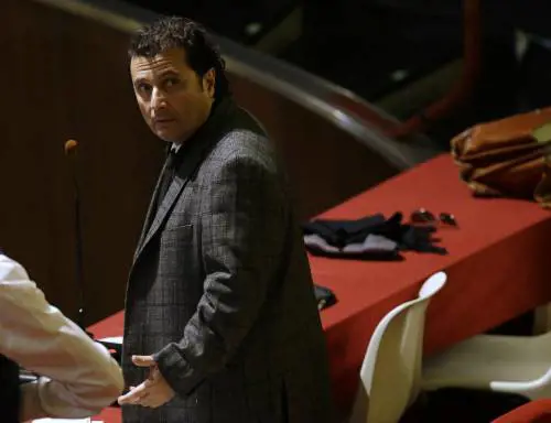 Costa Concordia, Schettino chiede la semilibertà. L'ira del padre di una vittima: "Merita 32 ergastoli"