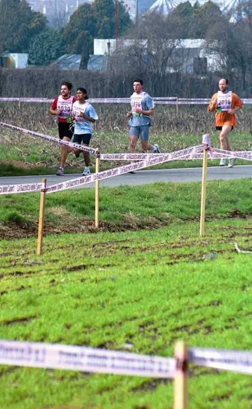È l'ora della «Cinque Mulini»: il mondiale di corsa campestre