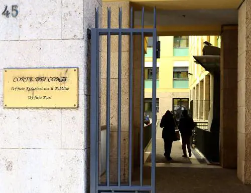 Rai, Corte dei Conti: "Debiti con le banche troppo alti, ridurre i costi"