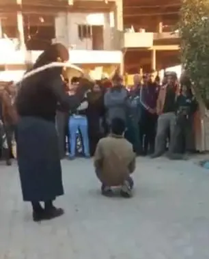 Così l’Isis tortura i bambini