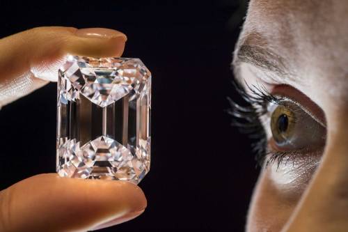 Il diamante "perfetto" all'asta per 20 milioni di dollari