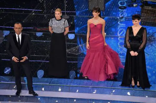 Da Will Smith a Ed Sheeran fino a Nannini e Panariello: ecco l'ultima serata del Festival