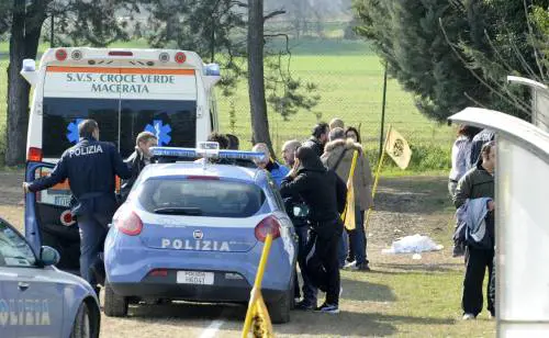 Morire a dodici anni alla partita di rugby davanti alla mamma