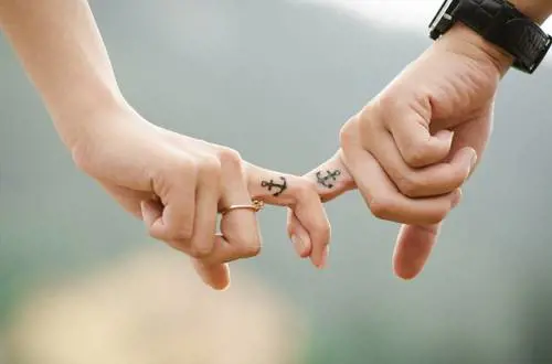 12 motivi per avere un uomo più giovane