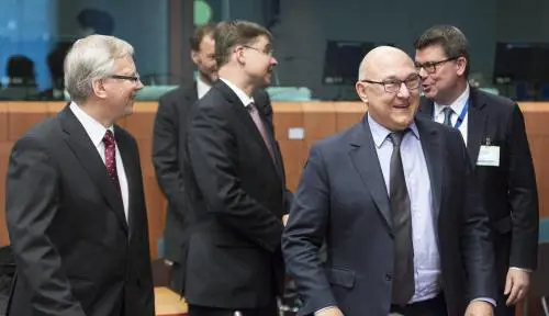 Atene boccia la proposta dell'Eurogruppo: "Inaccettabile"