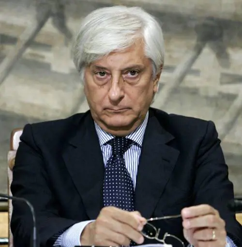 Zampetti al Quirinale senza compenso Ma ha una pensione da mezzo milione